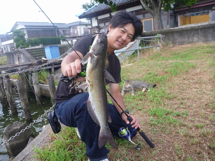 P1020388_06_hugu.jpg